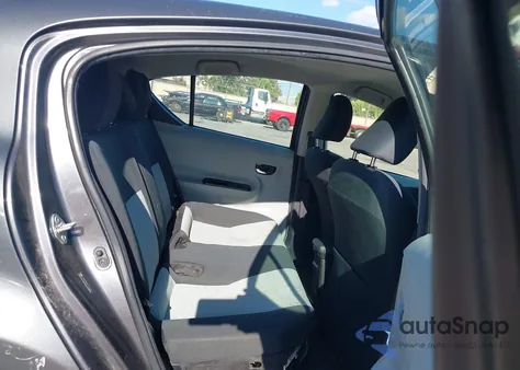 2012 Toyota Prius C Two из США, поврежденный, VIN JTDKDTB36C1031094